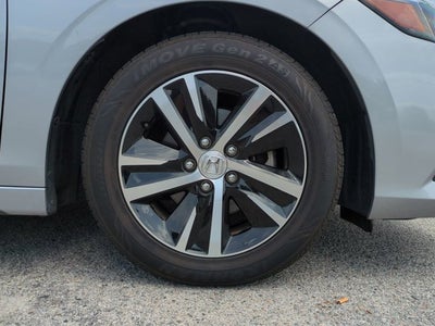 2022 Honda Civic Hatchback LX