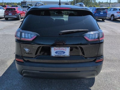 2023 Jeep Cherokee Altitude Lux