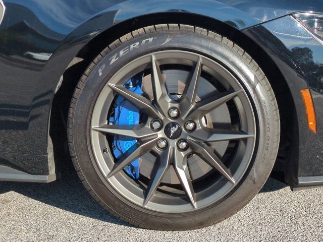 2025 Ford Mustang Dark Horse