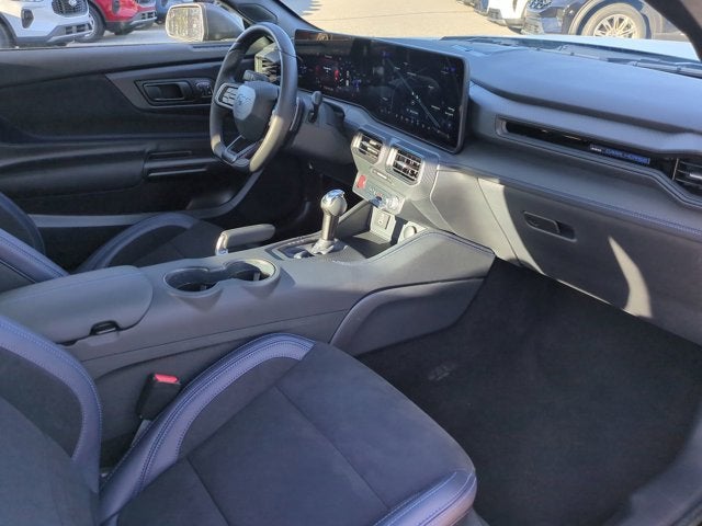 2025 Ford Mustang Dark Horse