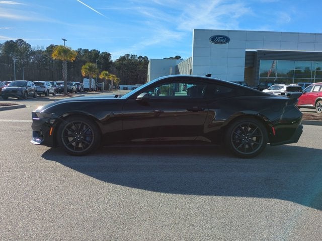 2025 Ford Mustang Dark Horse