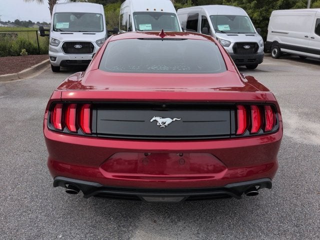 2022 Ford Mustang EcoBoost