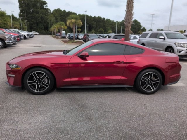 2022 Ford Mustang EcoBoost