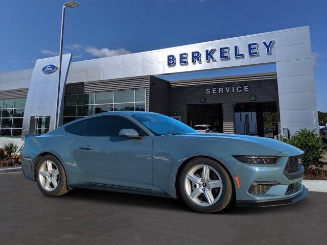 2025 Ford Mustang EcoBoost Premium