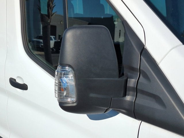 2024 Ford Transit Passenger Wagon XLT