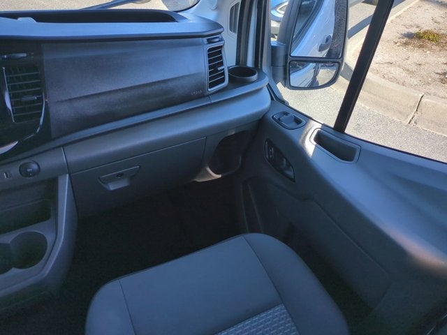 2024 Ford Transit Passenger Wagon XLT