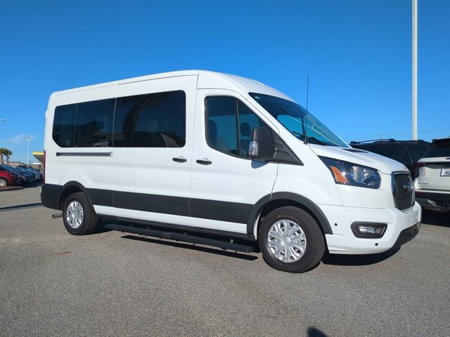2024 Ford Transit Passenger Wagon XLT