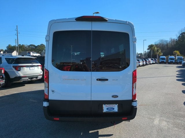 2024 Ford Transit Passenger Wagon XLT