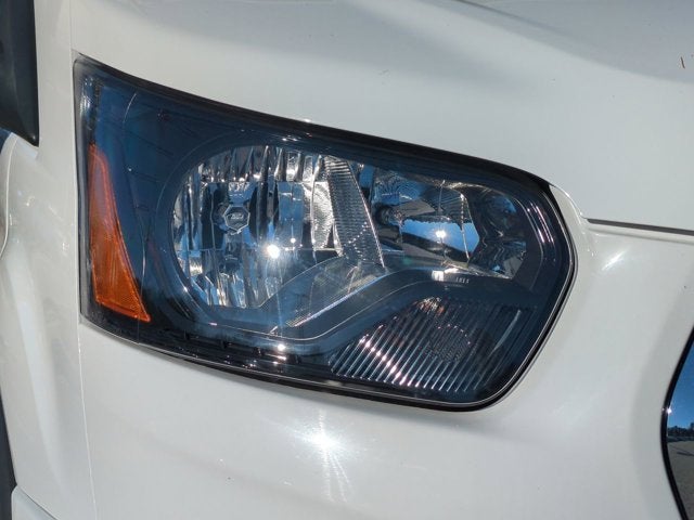 2024 Ford Transit Passenger Wagon XLT