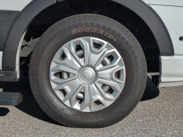 2024 Ford Transit Passenger Wagon XLT