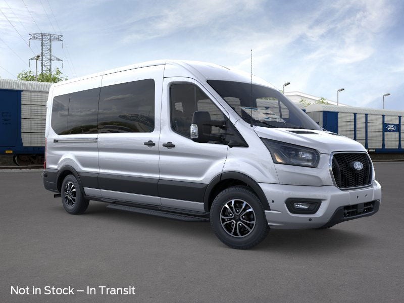 2026 Ford Transit Passenger Wagon XLT