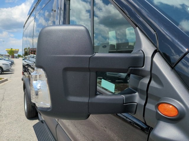 2026 Ford Transit Passenger Wagon XL