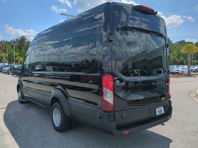 2026 Ford Transit Passenger Wagon XL