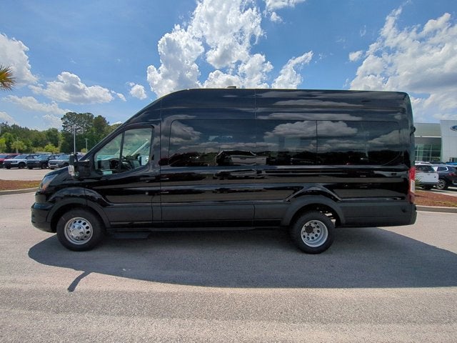 2026 Ford Transit Passenger Wagon XL