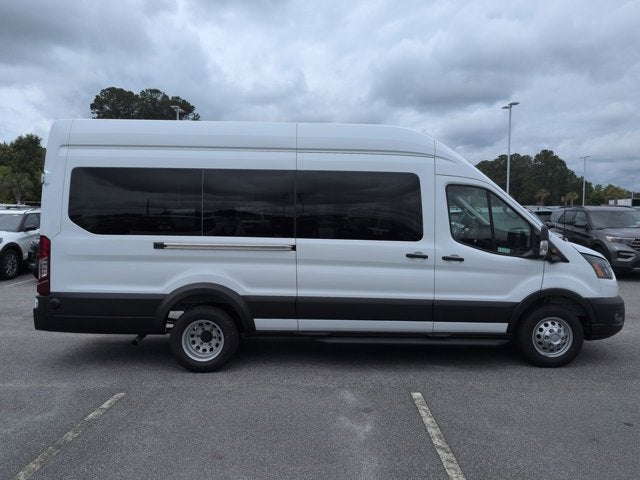 2026 Ford Transit Passenger Wagon XL