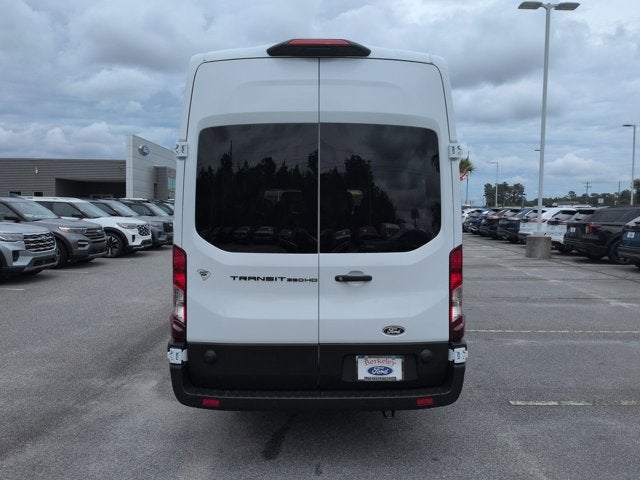 2026 Ford Transit Passenger Wagon XL