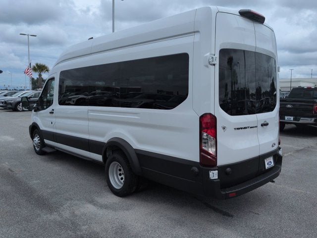 2026 Ford Transit Passenger Wagon XL