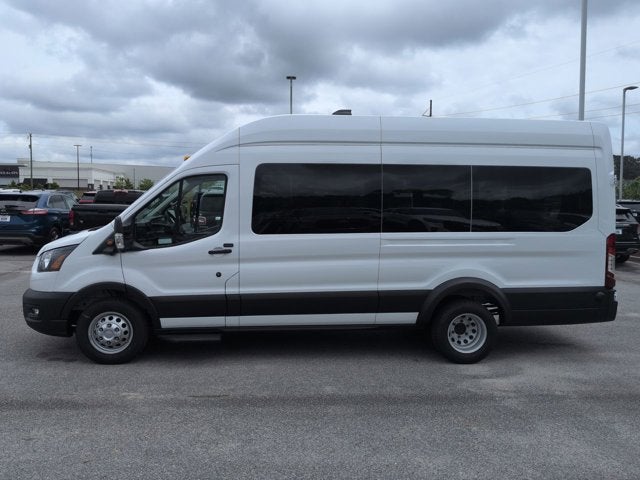 2026 Ford Transit Passenger Wagon XL