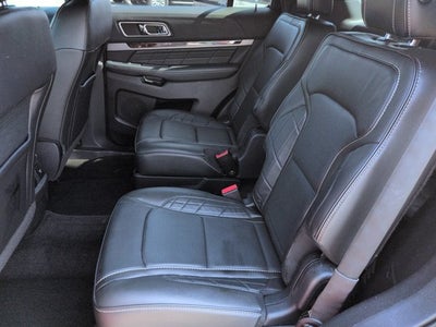 2017 Ford Explorer Platinum