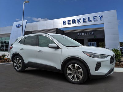 2025 Ford Escape Platinum