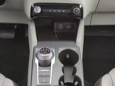 2025 Ford Escape Platinum