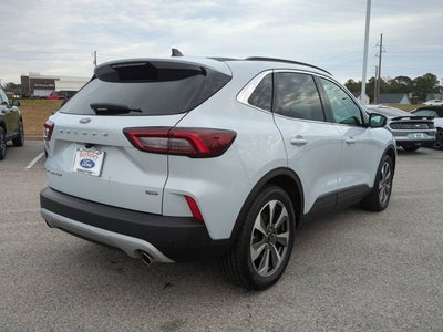 2025 Ford Escape Platinum