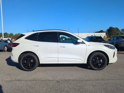 2026 Ford Escape ST-Line Elite