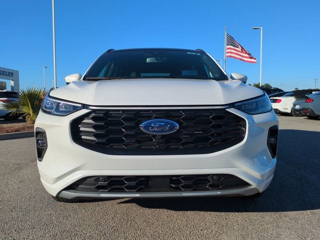 2026 Ford Escape ST-Line Elite