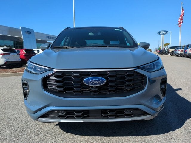 2026 Ford Escape ST-Line Elite