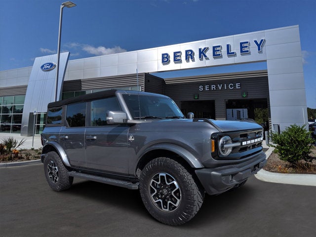 2024 Ford Bronco Outer Banks