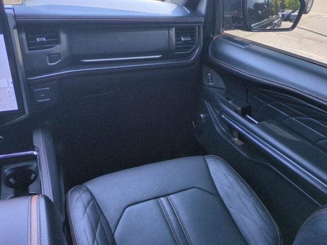 2023 Ford Expedition Max Platinum