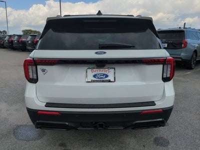 2026 Ford Explorer ST-Line