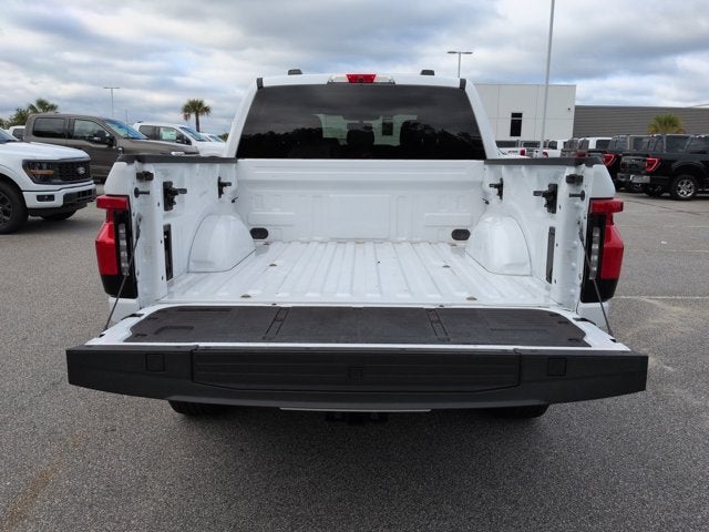 2024 Ford F-150 Lightning Flash
