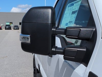 2027 Ford Super Duty F-250 SRW XLT