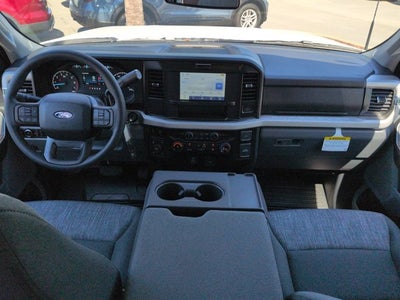 2027 Ford Super Duty F-250 SRW XLT