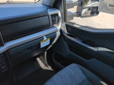 2027 Ford Super Duty F-250 SRW XLT