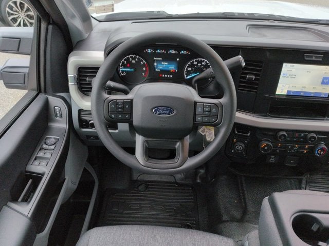 2027 Ford Super Duty F-250 SRW XL