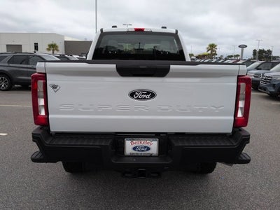 2027 Ford Super Duty F-250 SRW XL