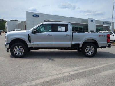 2024 Ford Super Duty F-250 SRW LARIAT