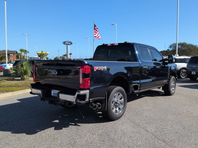 2023 Ford Super Duty F-350 SRW LARIAT