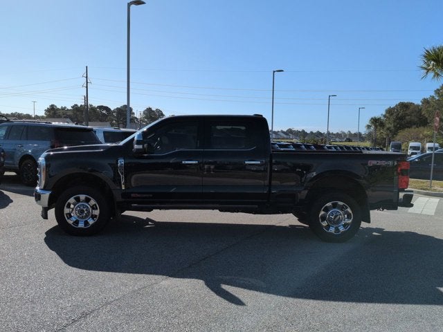 2023 Ford Super Duty F-350 SRW LARIAT