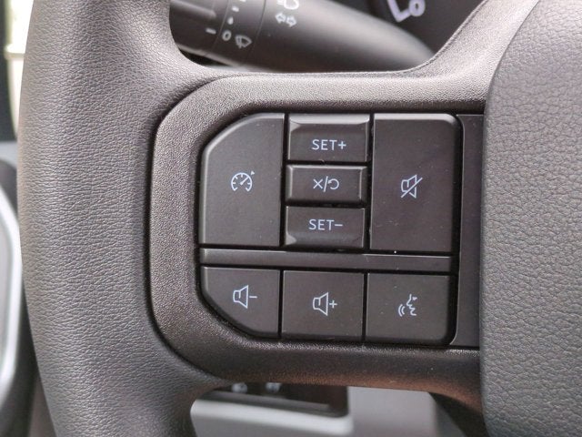 2025 Ford Super Duty F-350 SRW XL