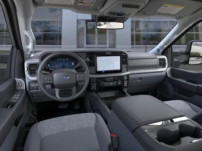 2026 Ford Super Duty F-350 SRW XLT