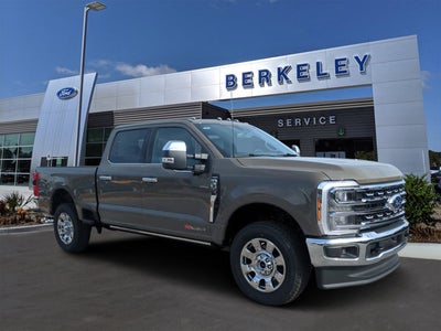 2026 Ford Super Duty F-350 SRW LARIAT
