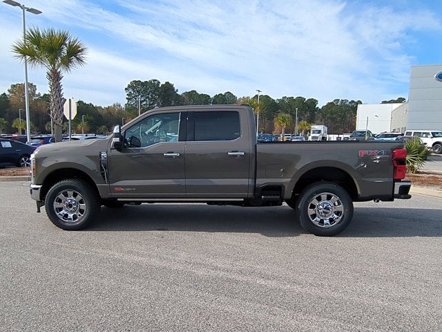 2026 Ford Super Duty F-350 SRW LARIAT
