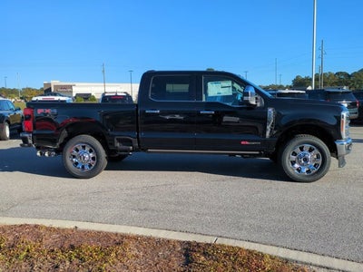 2026 Ford Super Duty F-350 SRW LARIAT
