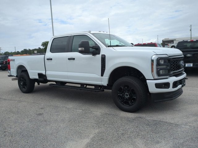 2025 Ford Super Duty F-350 SRW XL