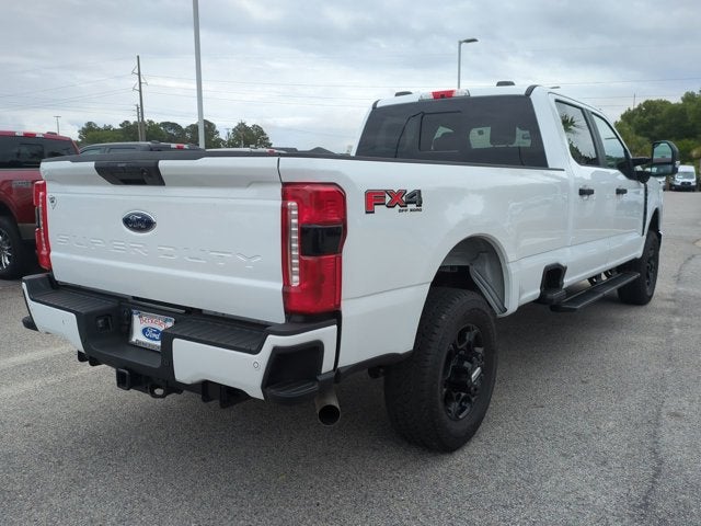 2025 Ford Super Duty F-350 SRW XL