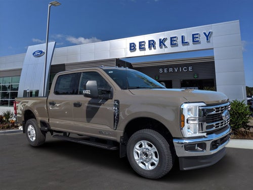 2026 Ford Super Duty F-350 SRW XLT