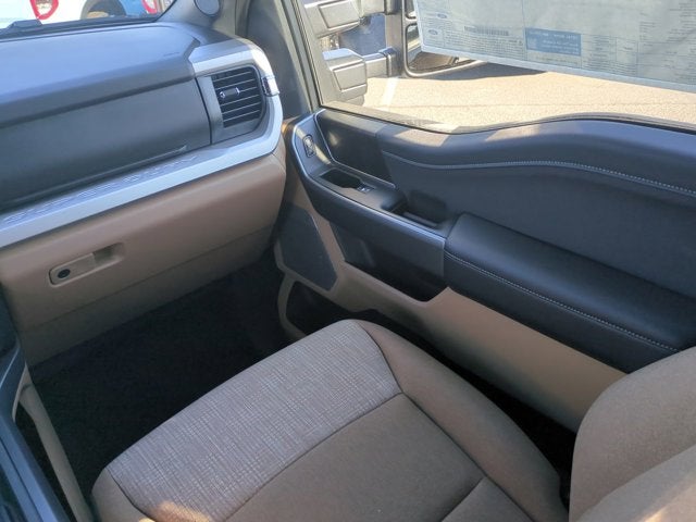 2026 Ford Super Duty F-350 SRW XLT